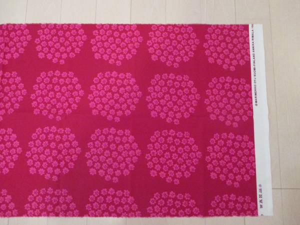 マリメッコ プケッティ 赤ピンク 2013 限定 廃盤 はぎれ 145x51