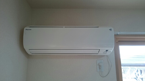 ダイキン エアコン 室外機 10～12畳用 2013年 光速ストリーマ