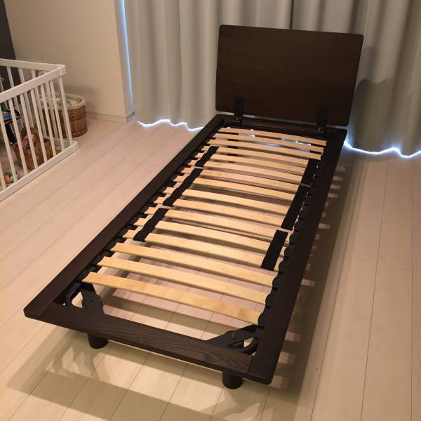 無印良品 ベッドフレーム スモール ウォルナット1 無印良品