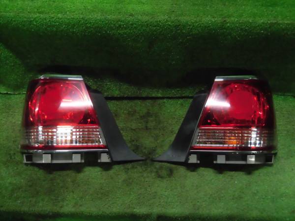 JZS171クラウンアスリート純正後期テールランプ左右一式セット