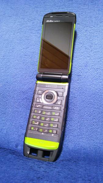 au CASIO カシオ G'zOne TYPE-X 美品 白ロム おまけあり