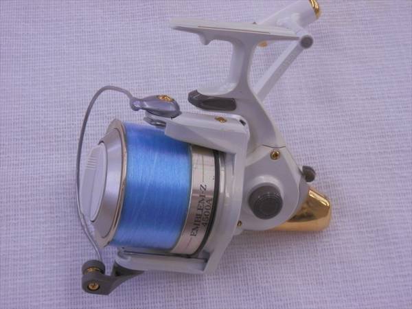 Daiwa EMBLEM Z 4500A フィッシングリール DAIWA EMBLEM-Z 4500A Daiwa Emblem Z 4500 T ( Blue