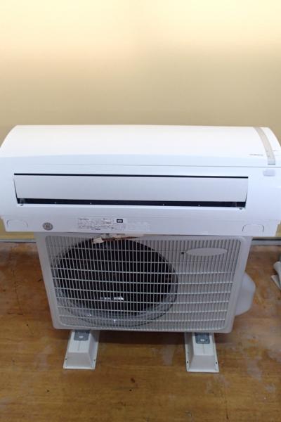 CSH-N2214 ルームエアコン コロナ CORONA 冷暖房 100V 50⁄60Hz 冷房2.2 