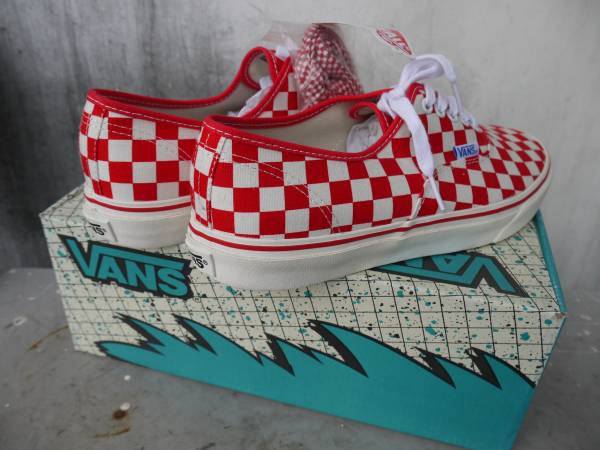 廃盤 VANS 総チェッカー AUTHENTIC 箱付新 27.5cm 白×赤 バンズ