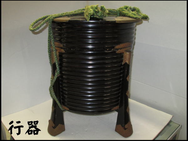 茶道具 | 木皿 ☆逸品堂☆ 茶托 時代箱 黒柿蓋 古京焼灰