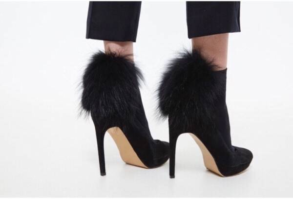 入手困難 FAKUI ファクイ　ラクーンファーソックス 黒×黒 UN3D