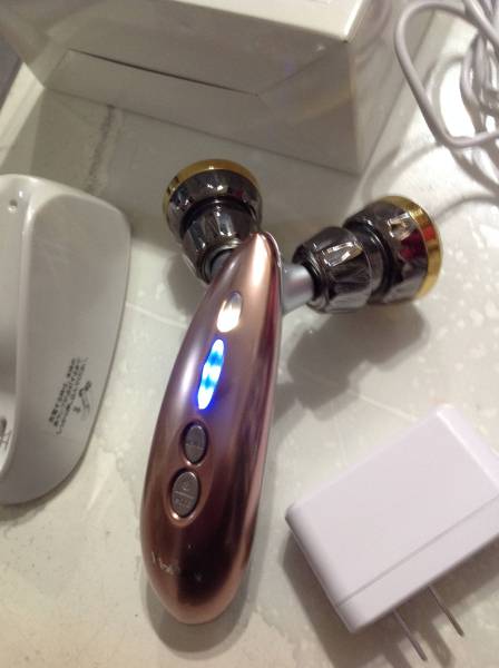 ヤーマン トルネード EMS ローラー GR-16 美顔器