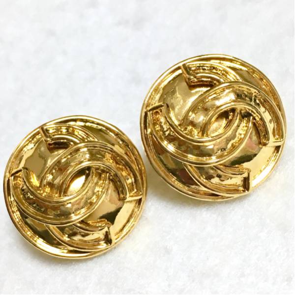 CHANEL 1円 超美品シャネルイヤリング 94P ココマーク ゴールド 