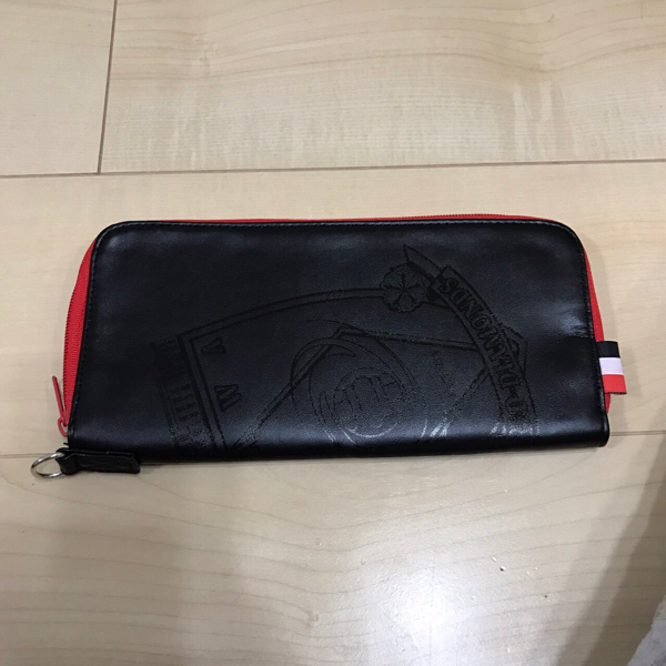 浦和レッズ 2017年シーズンチケット限定 長財布 トラベルケース ラウンド ジップタイプ ブラック×レッド 新品