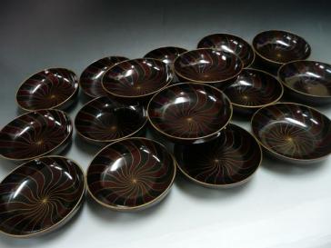 ◆即決103◆時代物　祥瑞紋様　木椀　木製小皿　17客◆