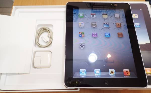 付属品有り◆ iPad 第1世代 16GB◆ A1219 MB292J ◆Wi-Fiモデル ８８
