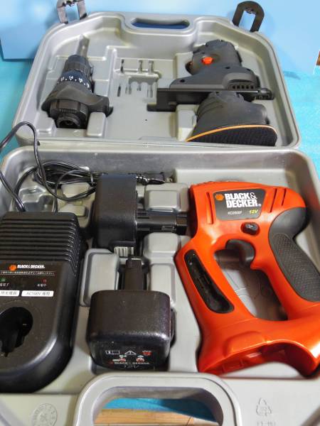 ブラックアンドデッカー　BLACK&DECKER KC2000F ドライバ、サンダー、ジグソーセット