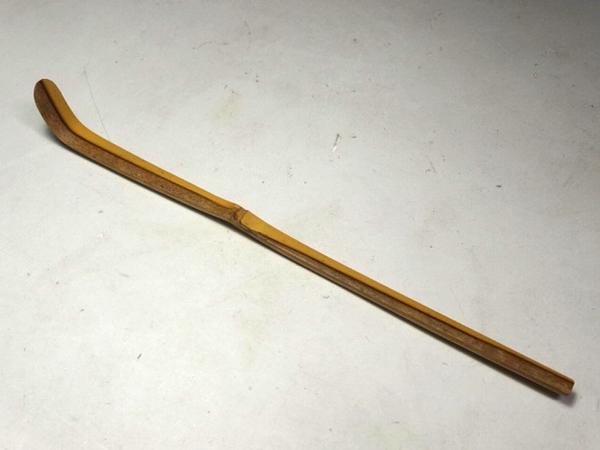 緑屋*南■茶杓 茶道具 大徳寺 真珠庵 山田宗敏 銘 嶺の雲 竹製ケース 共箱付*r