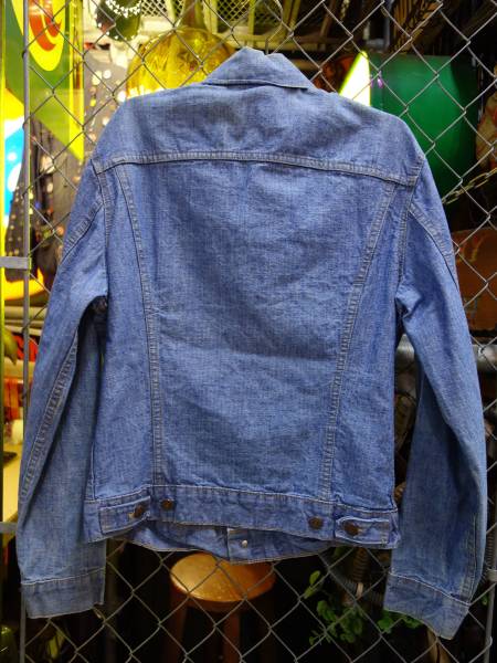 Levis リーバイス オレンジタブ 70s ライトオンスジャケット Gジャン シャンブレー ビンテージ ヴィンテージ パナテラ 646 684 517 ジージャン 売買されたオークション情報 Yahooの商品情報をアーカイブ公開 オークファン Aucfan Com