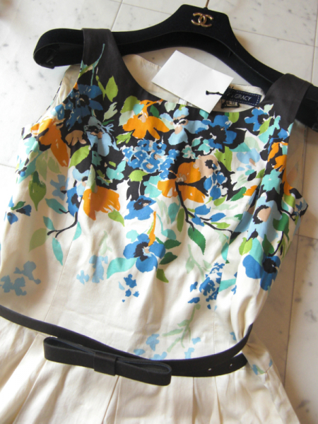 美品☆M'S GRACY エムズグレイシー☆カタログ掲載 フラワーモチーフ