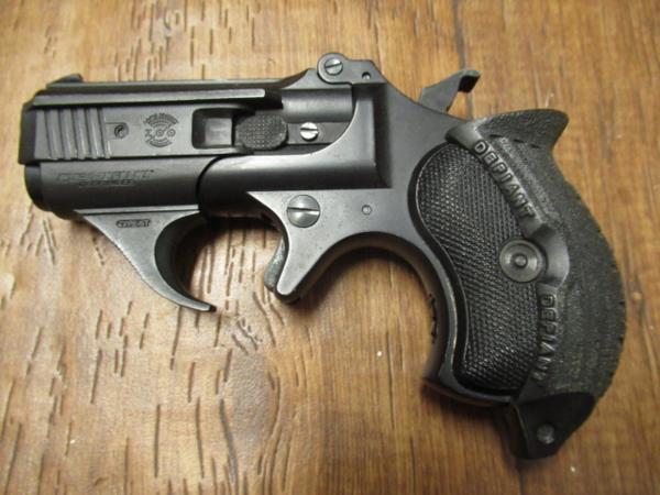 DEFIANT DERRINGER 8mm ガスガン