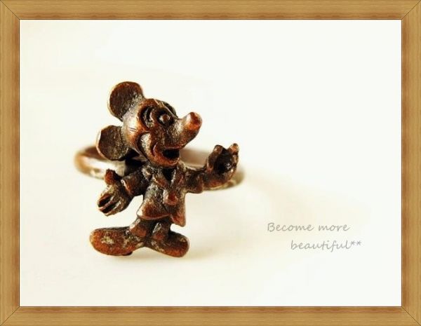 Disney ディズニー クラシックなブロンズorブリキカラー 全身ミッキーマウスのピンキーリング 指輪 4 5号 59 ディズニー 売買されたオークション情報 Yahooの商品情報をアーカイブ公開 オークファン Aucfan Com Disney ディズニー クラシックなブロンズorブリキカラー 全身ミッキーマウスのピンキーリング 指輪 4 5号 59 ディズニー 売買されたオークション情報 Yahooの商品情報をアーカイブ公開 オークファン Aucfan Com