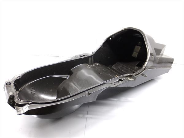 正規品，新作登場 &beta;C13 ヤマハ マジェスティ250-2/C SG03J H12年式 純正 メットインボックス インナー ヒビ有り(リア)｜売買されたオークション情報、yahooの商品情報をアーカイブ公開 - オークファン ヤマハ用