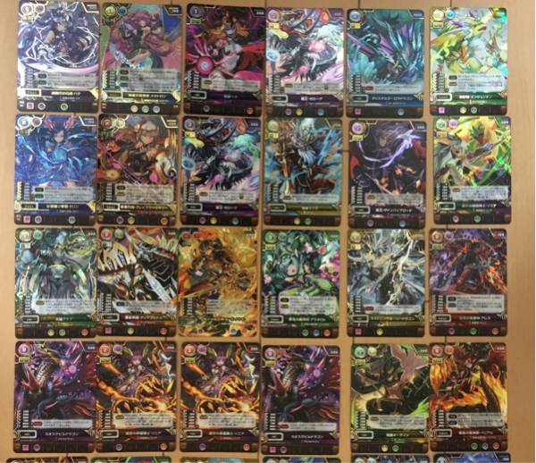 パズドラ カード Ur Sr 非売のみ ハク メタトロン カリン グレイズヴァルキリー ゼローグ ディアゴルドス アテナ ヘラ ゼウス 他 トレーディングカードゲーム 売買されたオークション情報 Yahooの商品情報をアーカイブ公開 オークファン Aucfan Com