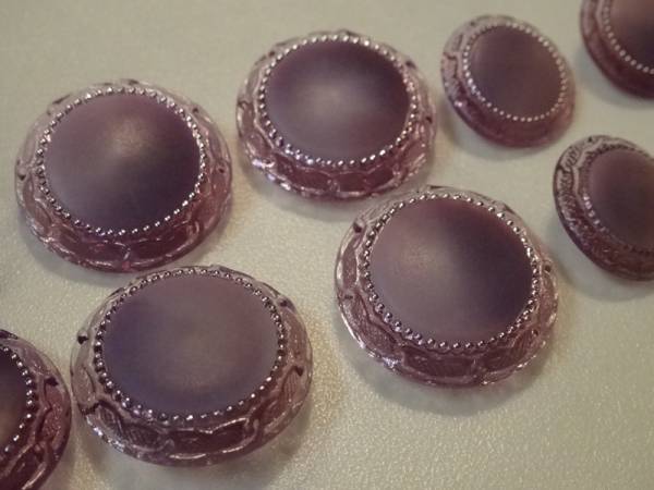 服飾用ボタン④ ★ 華奢で上品な色合い 素敵なボタン 9個セット_2