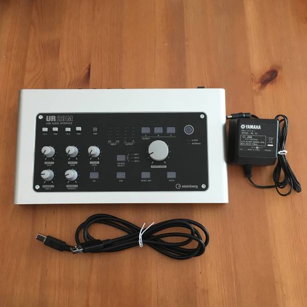 Steinberg UR28M 本体＋USBケーブル＋ACアダプター＋元箱　中古品