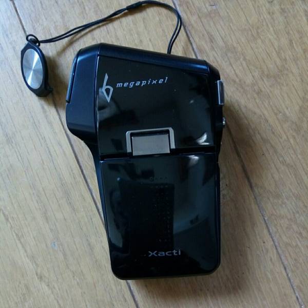 SANYO デジタルムービーカメラ「Xacti」(オニキス SANYOデジタル