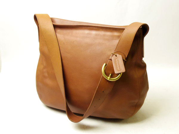 COACH オールドコーチ オールレザーショルダーバッグ ブラウン 