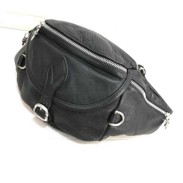 美品 定番アイテム クロム ハーツ chromehearts 大阪 レザースナットパック バッグ鞄 ショルダー ボディ