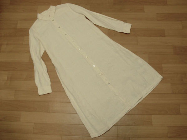 試着のみネストローブ★オフホワイトのリネンのワンピース