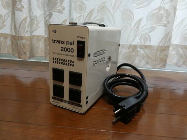 海外トランス未使用品 未使用品】トラベル電圧変換器トロイダル