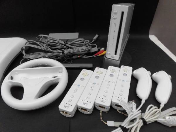 任天堂】wii本体 バランスボード ソフト6本
