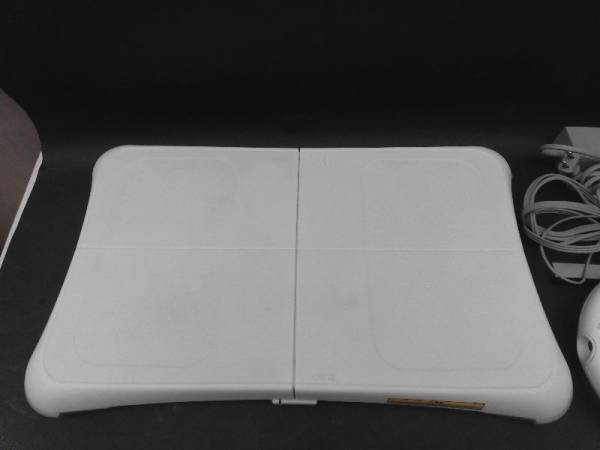 任天堂】wii本体 バランスボード ソフト6本