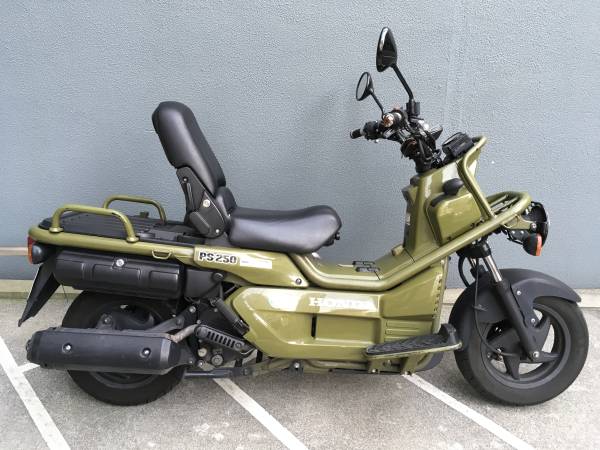 特別セーフ 後期型 走行km ホンダ Ps250 オートバイ車体