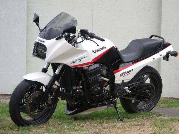 だいごページ GPZ900R！ フレーム補強済み 6速1100エンジン公認！ 大人しめの