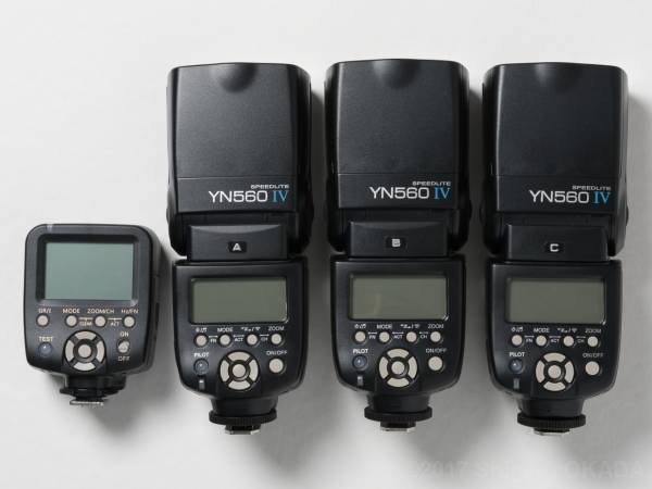 >ニコン　スピードライト　SB-700　新品同様購入依頼　使用頻度わずかのとても綺麗なお品です箱、パーツ、説明書、ケース等　全て揃っております。<br><br><span class=