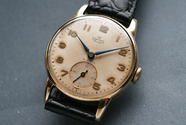 1958年 スミス 英国 SMITHS 9金無垢 デラックス 15石 青焼針 手巻