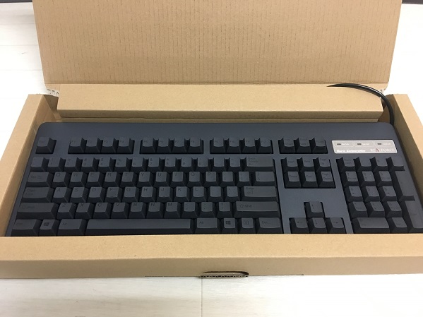 美品◇東プレ Realforce104UB-S 英語配列 USB 静電容量無接点方式 昇華 