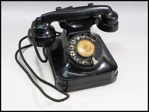 黒電話のYahoo!オークション(旧ヤフオク!)の相場・価格を見る｜Yahoo