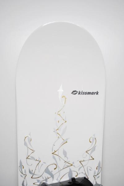 未使用POWER TRAP-L 42 スノーボードkissmark 中古キレイ 11/12 kissmark キスマーク POWER TRAPモデル 142cm