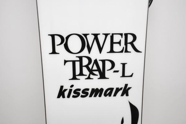 中古キレイ 11/12 kissmark キスマーク POWER TRAPモデル 142cm
