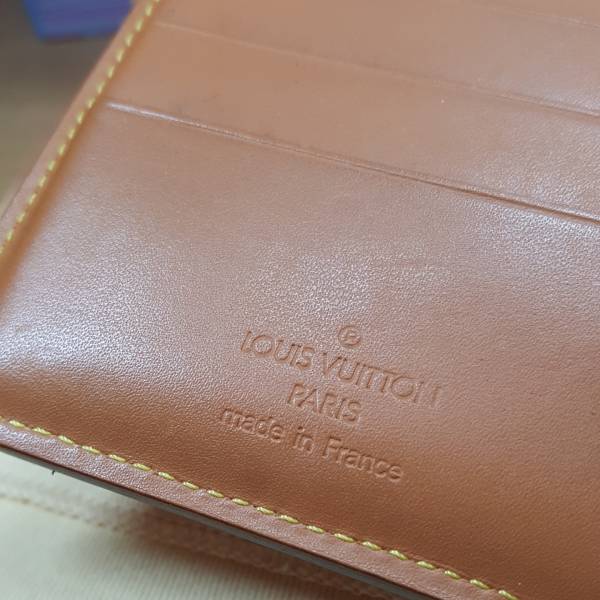 LOUIS VUITTON ルイヴィトン ノマド 財布 二つ折り ヌメ革 本革 正規品