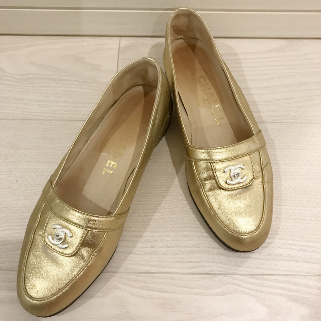 美品CHANELフラットシューズパンプスバレエシューズ35ハーフ大丸で購入ゴールド