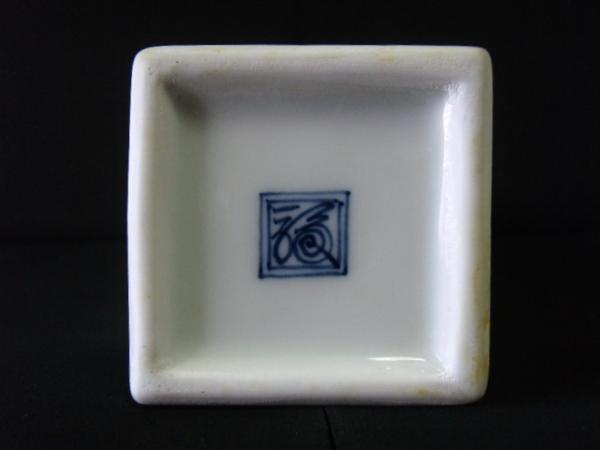 蔵出し】 柿右衛門手 錦絵 一輪挿し花瓶 水仙 角福 高さ 20.5cm 共箱付