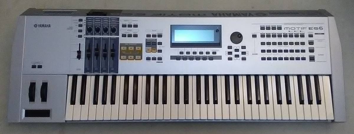 ▽良品▽YAMAHA/ヤマハ デジタルキーボード【PSR-E344】シルバー/稼動