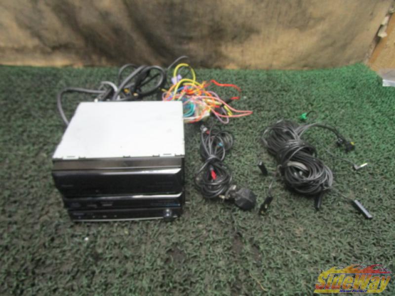 M_エスティマ(ACR50W)使用カロツェリア サイバーナビ HDD【B22T】