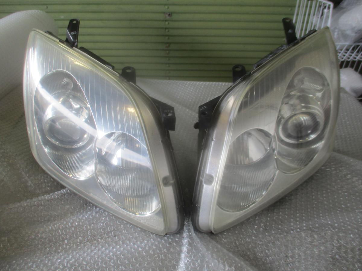 トヨタアベンシスAZT250 HIDヘッドライトセット
