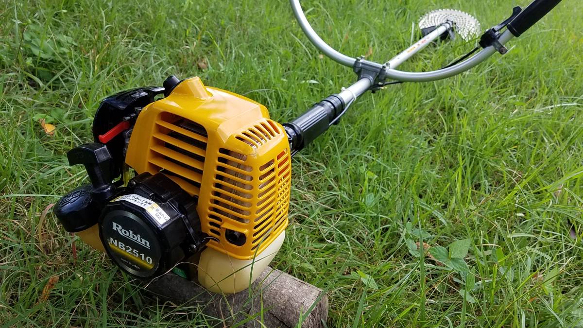 ロビン NB2510 A 草刈機 草刈り機 刈払機 刈り払い機 (本体)｜売買され