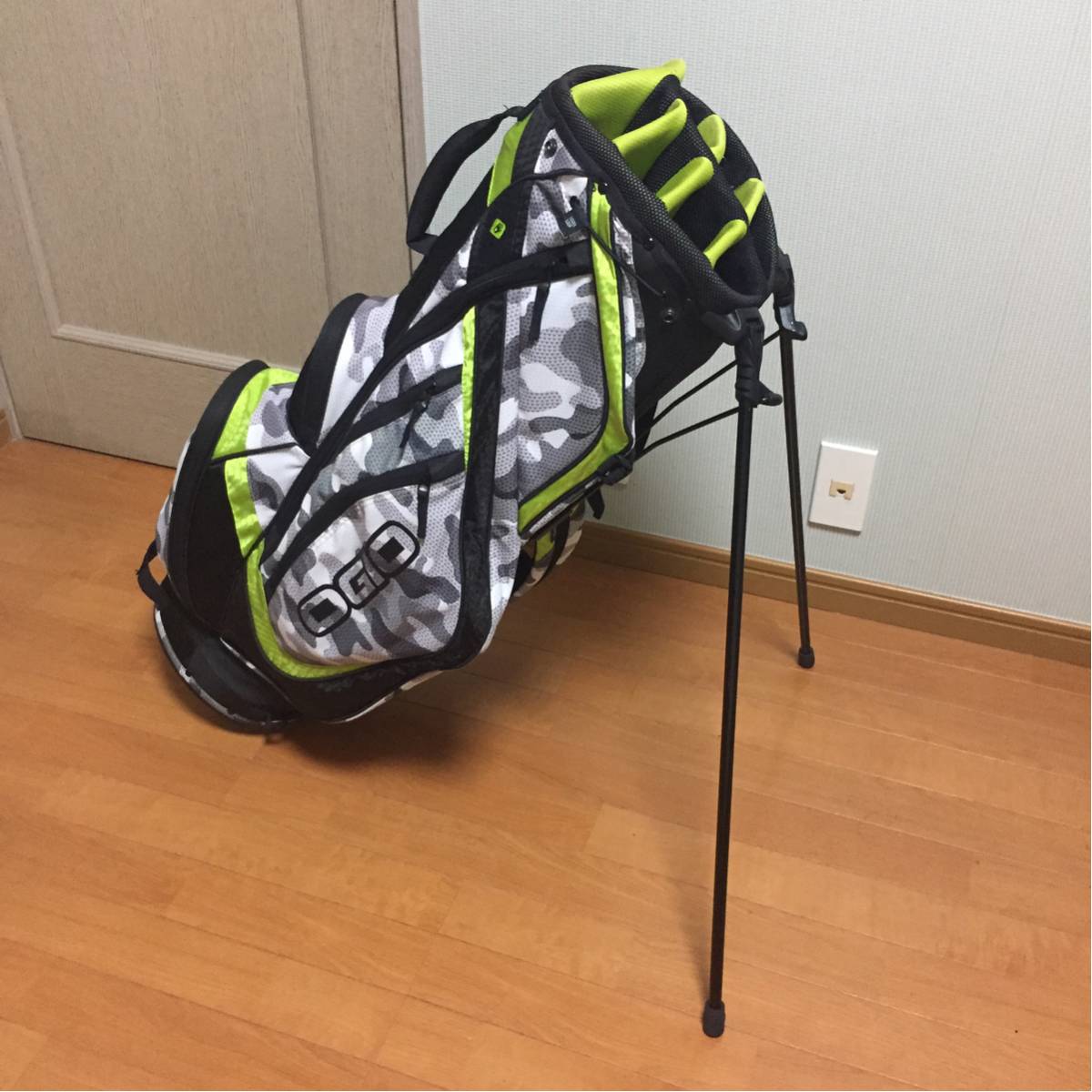 OGIO] SHREDDER カートタイプ キャディバッグ ダークグレー OGIO