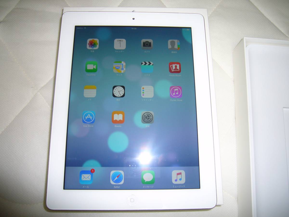 □アップル iPad3 Wi-Fi + Cellular 32GB ホワイト（MD370J/A）AC付属
