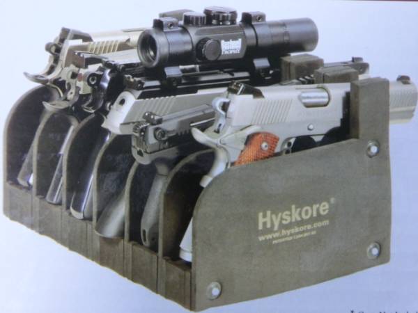 実銃用 ハンドガン6丁用スタンド ピストルラック 拳銃ディスプレイケース　 リボルバーもオートマチックもOK　　　ガスガン モデルガン等に